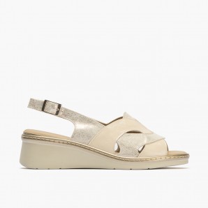 SANDALIA PIEZAS CREMA