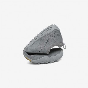 ZAPATO MINIMALISTA GRIS