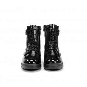 BOTIN CORDON Y HEBILLA CHAROL NEGRO