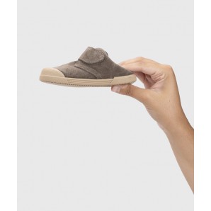 BOTITA VELCRO SERRAJE BAREFOOT TOPO