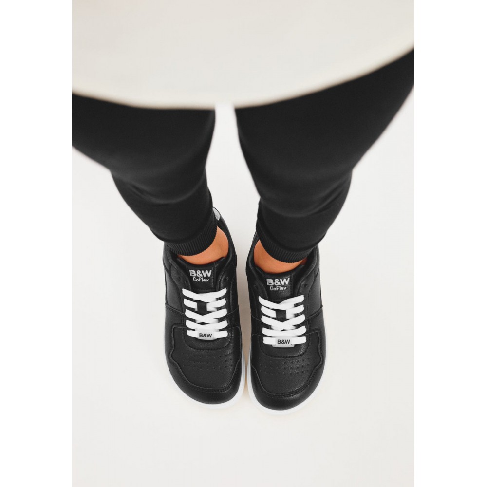 SNEAKERS BLACK
